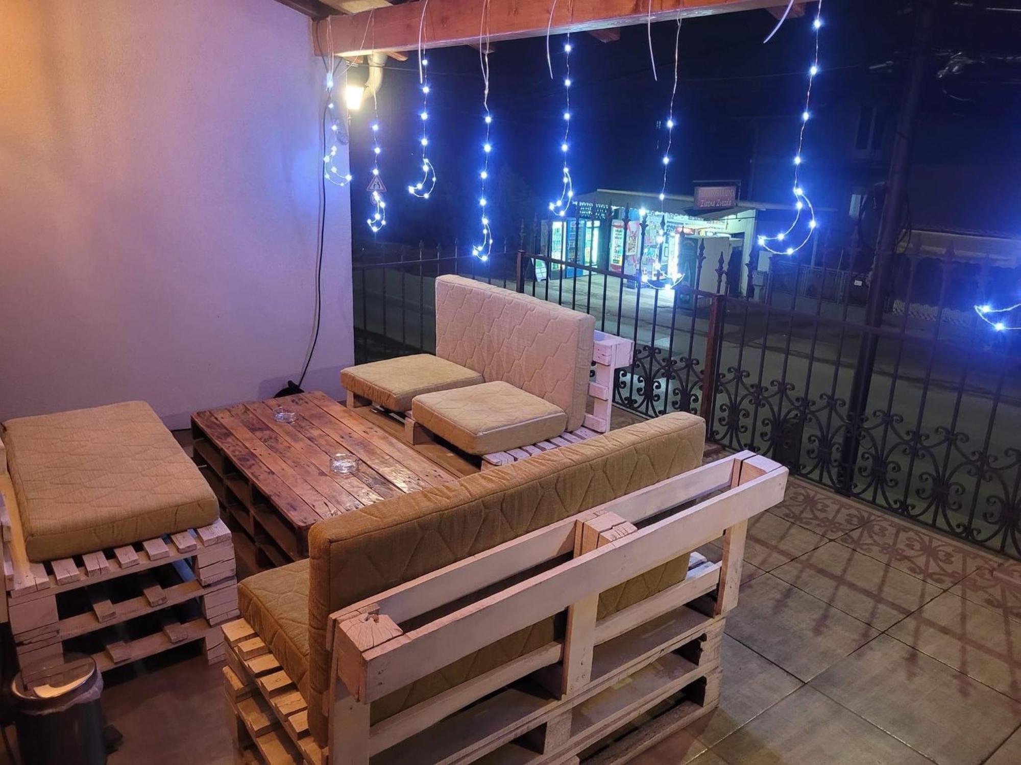 Apartments Pkt Delux Ниш Екстер'єр фото