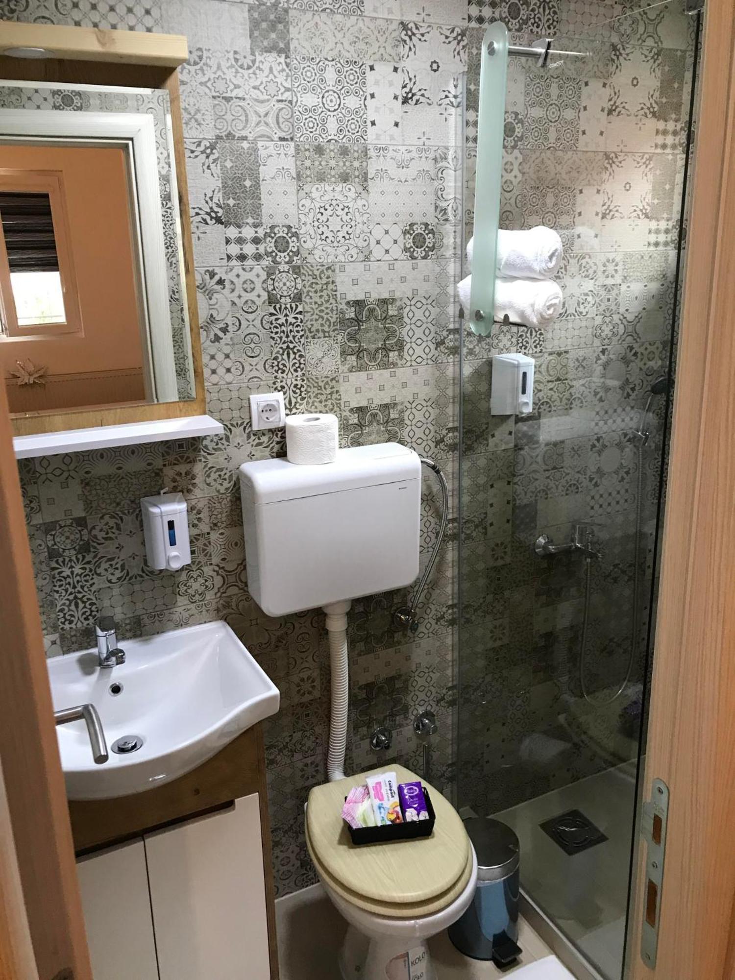 Apartments Pkt Delux Ниш Екстер'єр фото