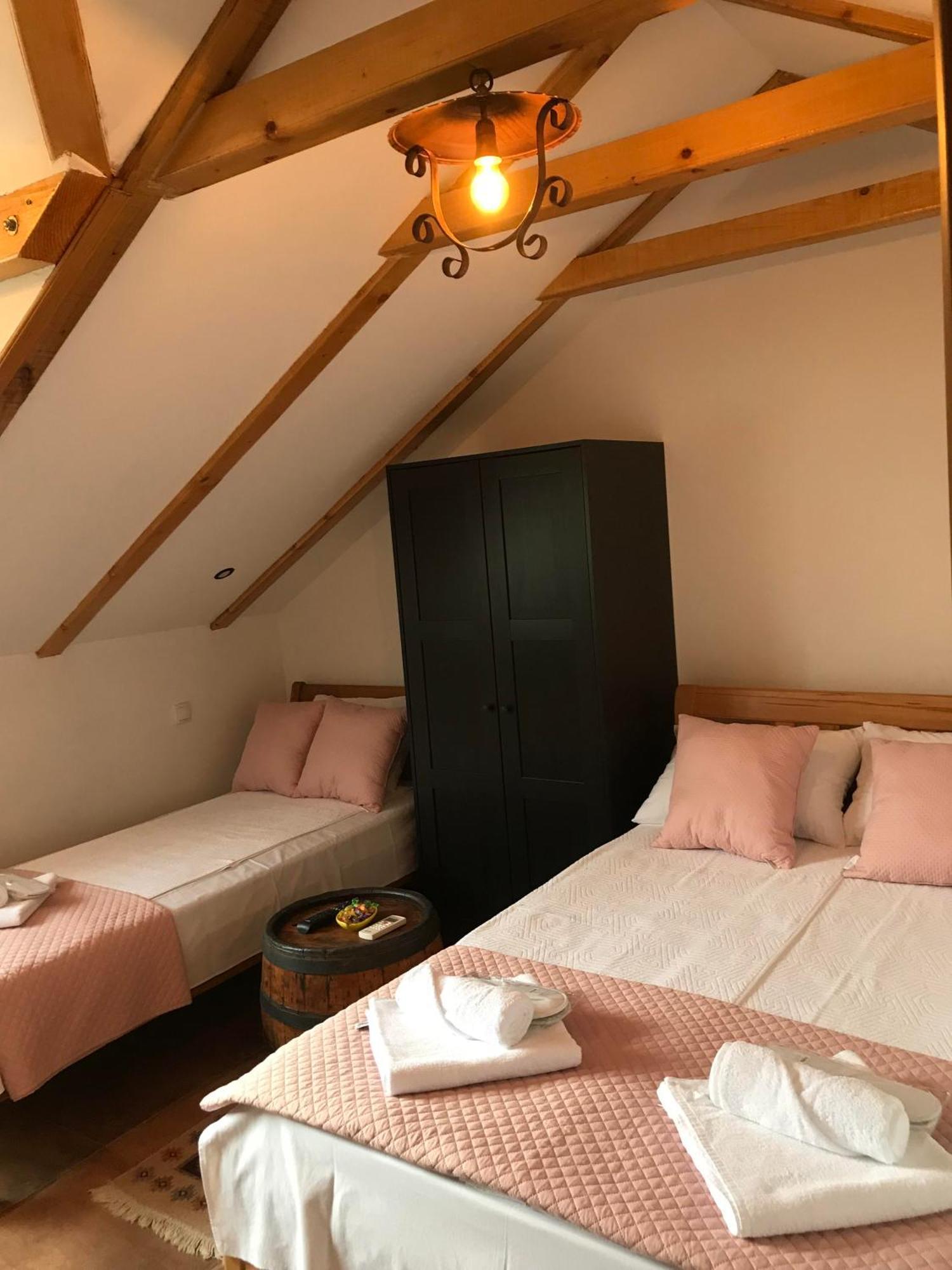 Apartments Pkt Delux Ниш Екстер'єр фото